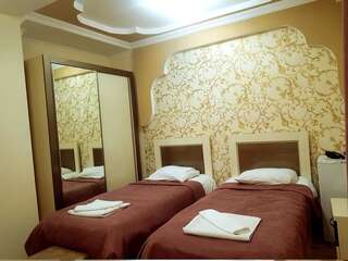 Отель B&B Europa Hotel Кутаиси Стандартный двухместный номер с 2 отдельными кроватями-1